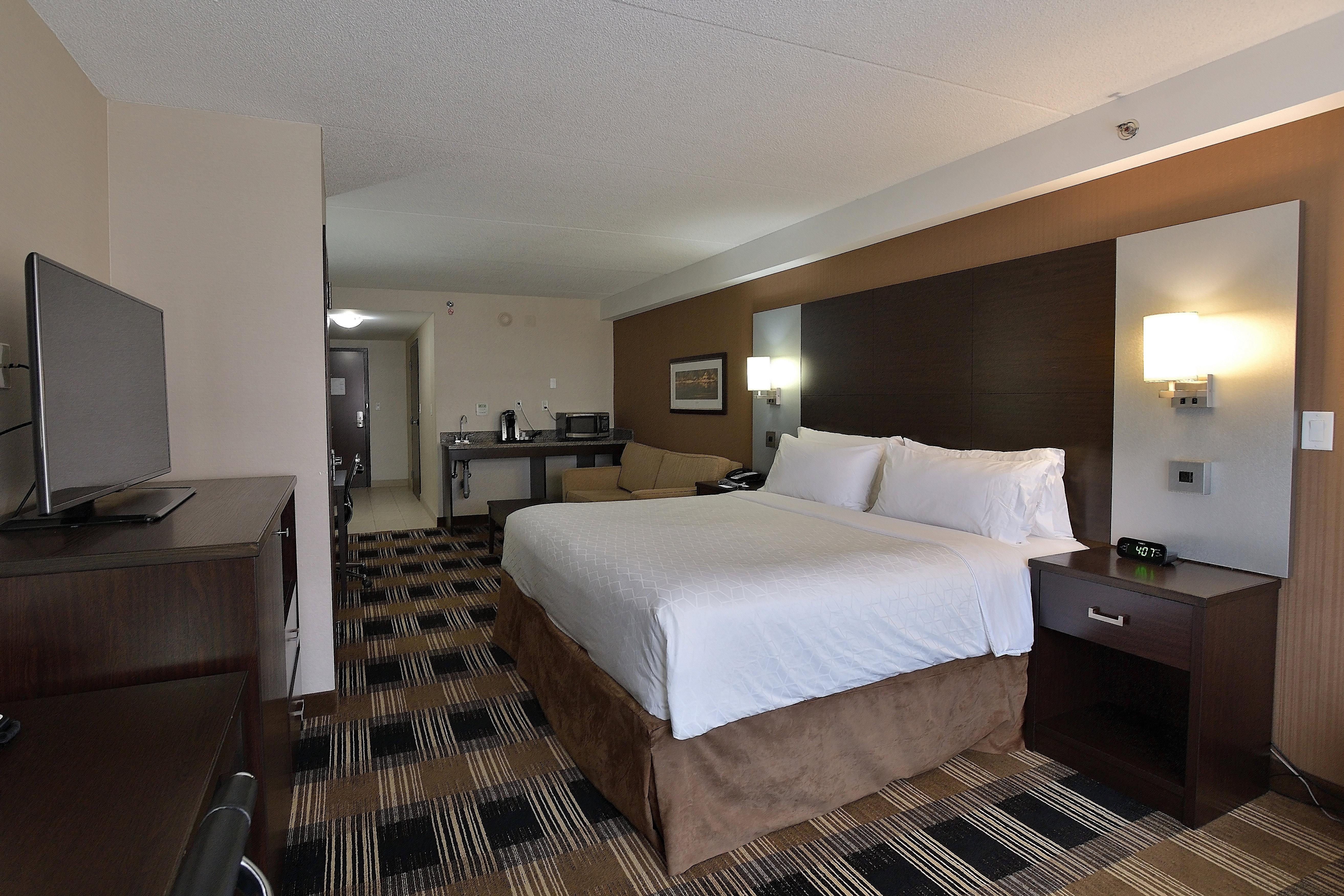 Holiday Inn Express & Suites Ottawa East-Orleans By Ihg Exterior foto