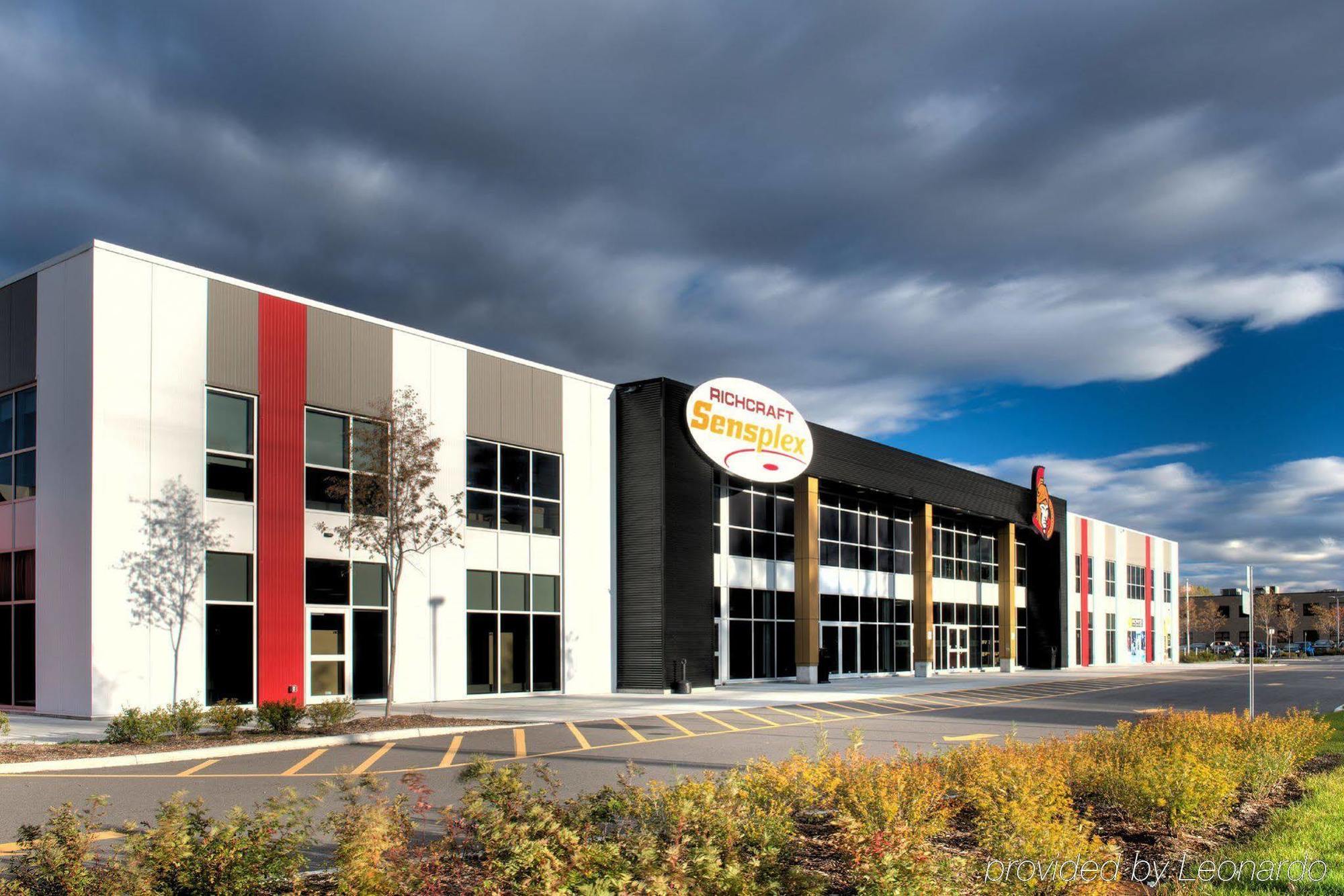 Holiday Inn Express & Suites Ottawa East-Orleans By Ihg Exterior foto